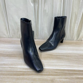 尖头扁跟侧拉链时装 Lady Shoes外贸原单女靴微瑕时尚 短靴瘦瘦靴