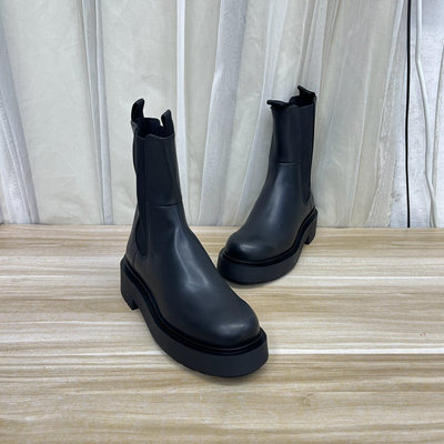 圆头厚底纯色套筒洋气显瘦烟管靴