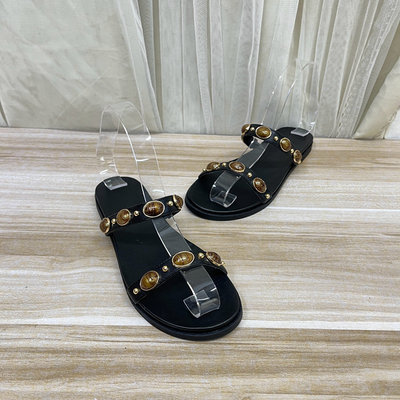 圆头纯色粗跟皮带扣单鞋乐福鞋