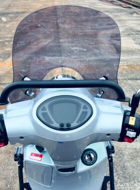 适用三阳飞度4平衡杆龙头把加装飞度5横杆后视镜拓展支架改装配件