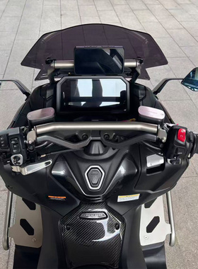 适用雅马哈tmax560前置后视镜挡风前移支架导航拓展支架改装配件