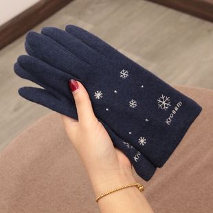 出口日本冬季 羊绒女加绒保暖手套森女系雪花五指显瘦触屏显瘦ins