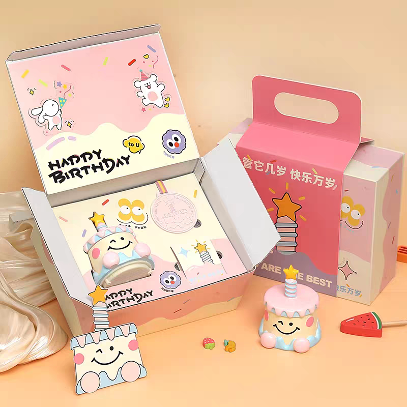 香薰蜡烛礼盒可爱创意生日礼物送闺蜜女生小蛋糕纪念日圣诞礼物