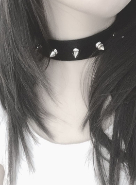 电镀防过敏真皮女士暗黑项圈