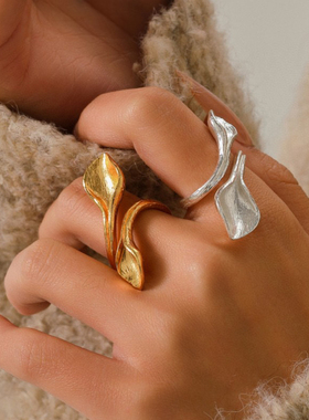 小众设计款喇叭花戒指