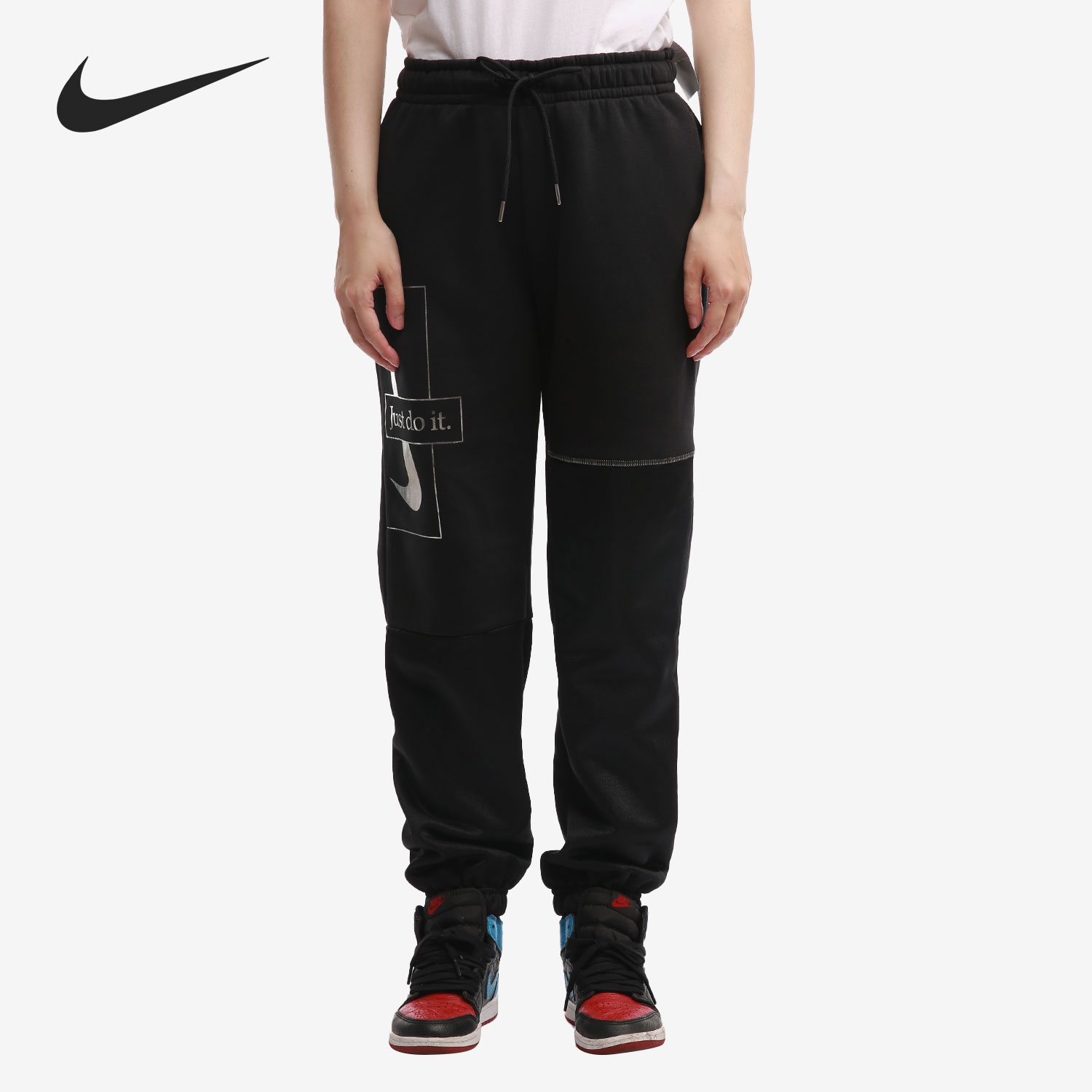 Nike/耐克正品2021新款女子运动休闲宽松加绒收腿长裤 DC0655-010