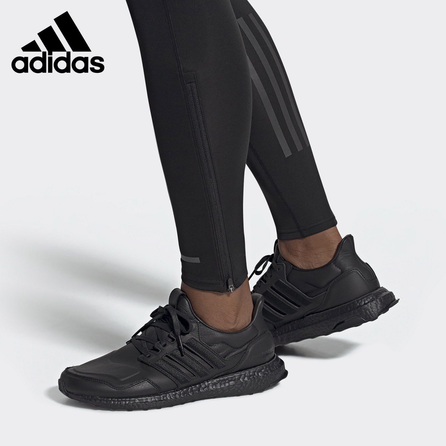 男女缓震跑步鞋阿迪达斯正品