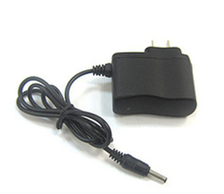 强光手电筒专用充电器 18650锂电池充电器 转灯充电器 智能直充