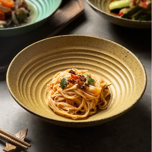粗陶螺纹盘碗创意复古个性意大利面碗家用深盘简约菜盘高脚果盘