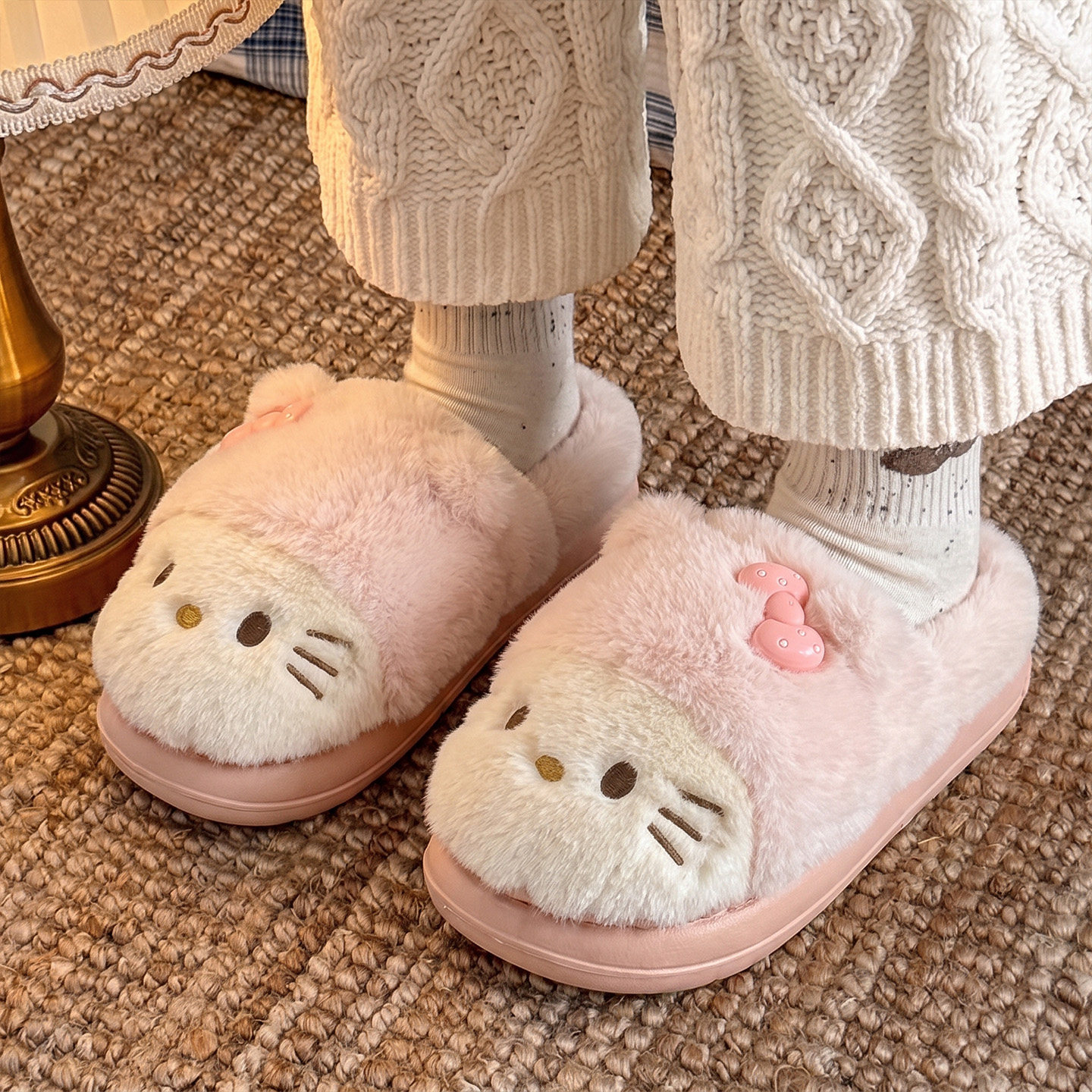 HelloKitty加绒加厚保暖月子棉鞋图片