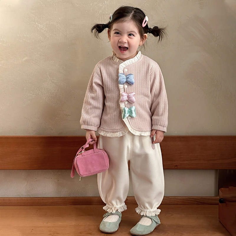 婴儿衣服春季洋气卫衣卫裤时尚女宝宝套装春季运动上衣休闲裤女宝