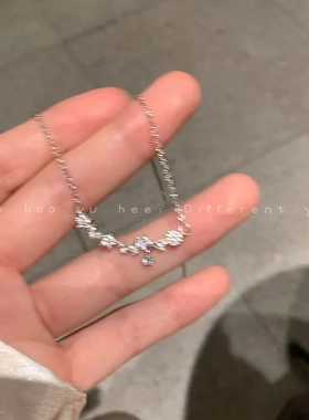 S925银镀金超闪锆石小花项链女轻奢小众气质高级感配饰锁骨链ins
