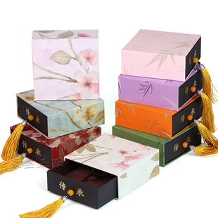 国风传承彩绘抽屉盒新款珠宝首饰手镯手串收纳包装盒花绘图案礼盒
