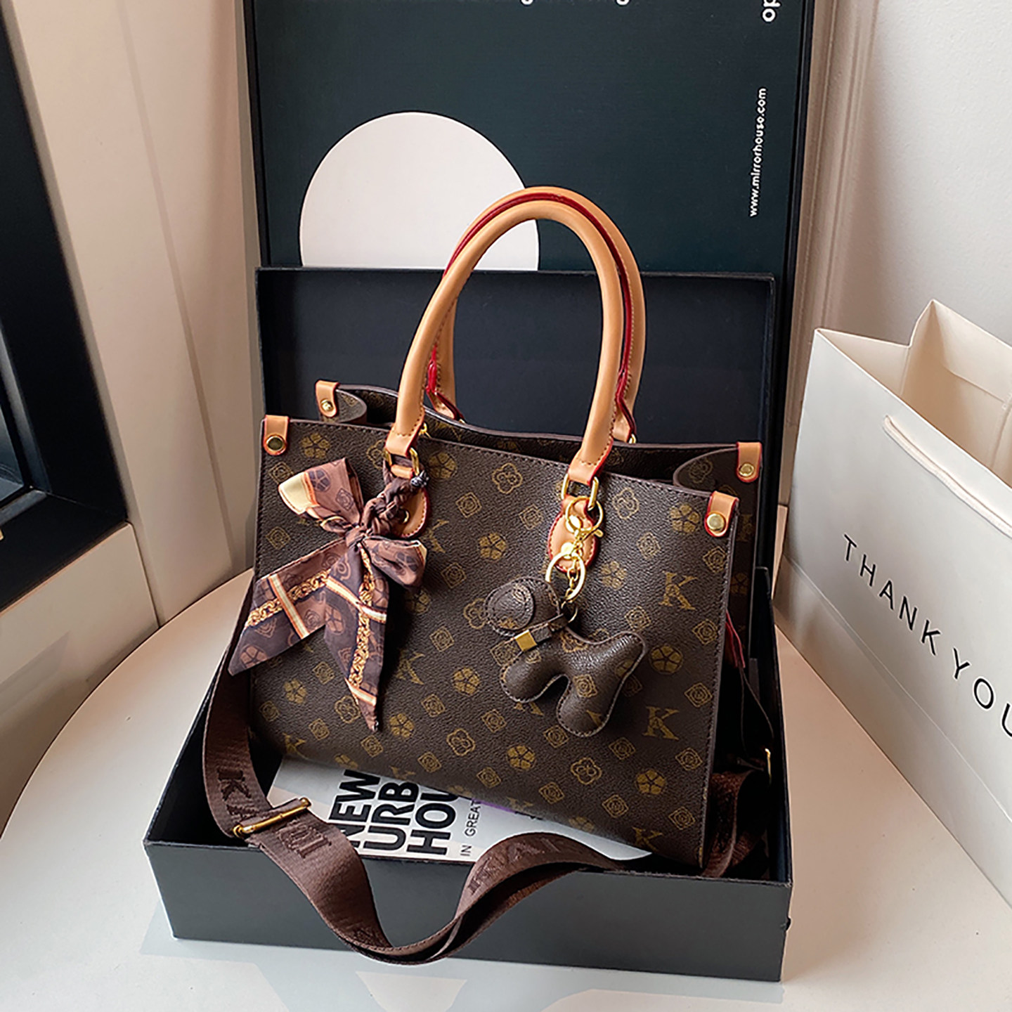 高品质女士手提包大容量轻奢大包