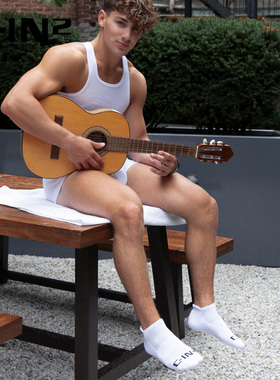 C-IN2新品短筒袜子舒适运动吸汗防滑提耳不掉跟短袜3件装2003