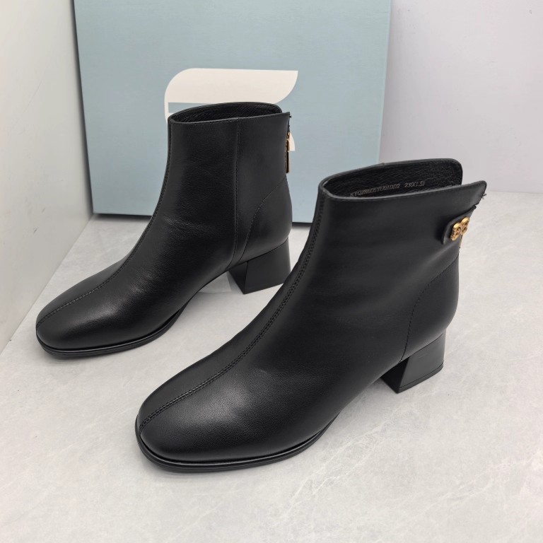 Comely康莉撤柜断码秋季真皮时装靴方头粗高跟后拉链短靴女瘦瘦靴