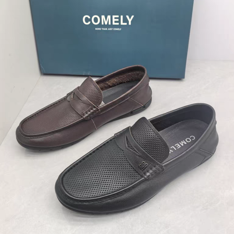 comedy/康莉撤柜断码秋季真皮圆头平底男士休闲运动鞋时尚懒人鞋