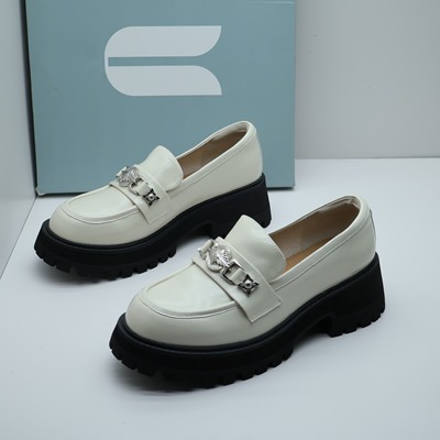 comely/康莉撤柜断码春季真皮时尚百搭圆头厚底增高乐福鞋女单鞋