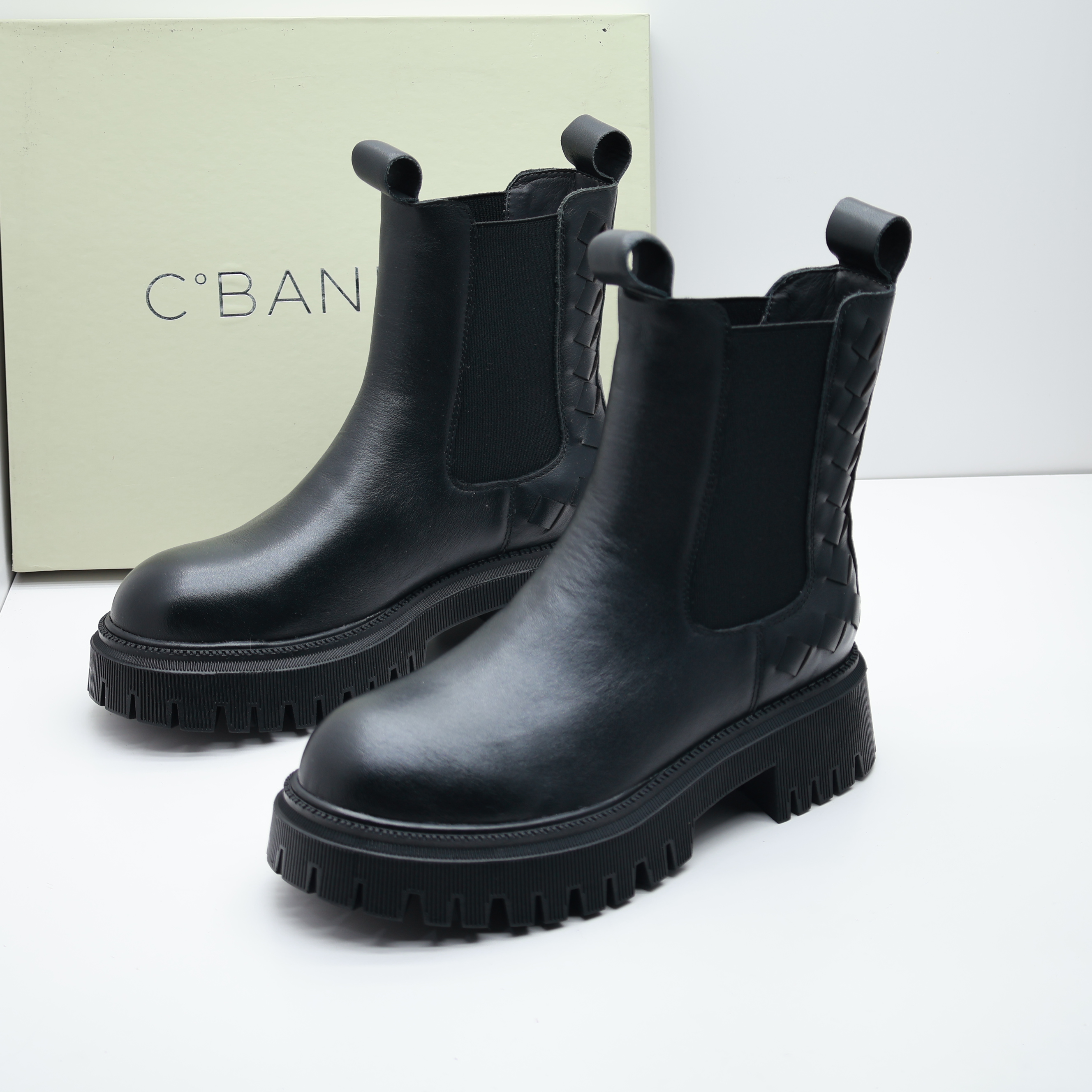 商场品牌撤柜断码秋冬季英伦真皮烟筒靴休闲厚底松紧套筒女短靴潮