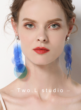 刘惜君同款声生不息原创耳环幻彩流苏度假风个性设计师款耳针耳夹