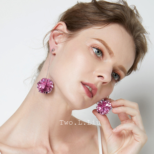 Two.L.Liu 超超炫性感蹦迪耳环耳夹 镭射超酷耳环女圆球形2025新款