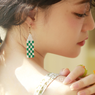 Two.L.Liu 绿白棋盘格手工串珠耳饰 原创设计小清新耳环女小众个性