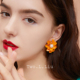Two.L.Liu雏菊耳环橘色花朵春夏度假风2025年新款 潮清新耳饰耳夹