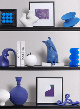 极简克莱因蓝艺术办公室时尚摆件
