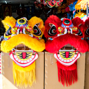 新年醒狮装饰喜庆商铺摆件醒狮文艺演出表演舞台道具泡沫舞狮头