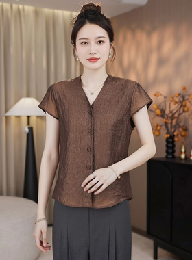 妈妈轻奢洋气高级感短袖开衫上衣夏大码胖mm品牌醋酸冰丝v领衬衣