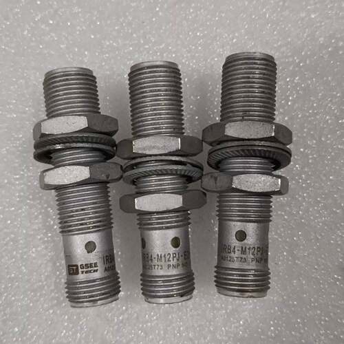可维修GSEE传感器 IRB4-M12PJ-E2-G039议价