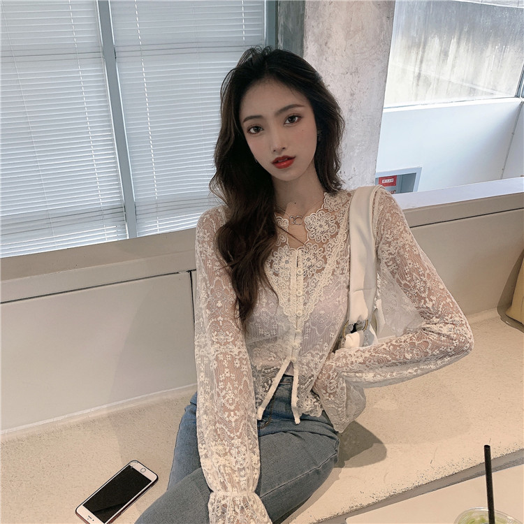 V-Neck long sleeve lace shirt with cut out lace