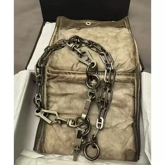 Potato Gothic Pants Chain Is a Popular Summer Accessory