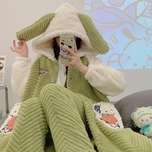 珊瑚绒月子服秋冬季哺乳孕妇睡衣