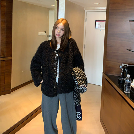 uuyeii 复古纽扣 羊羔毛绒仿皮草外套女冬季皮毛一体环保毛皮草