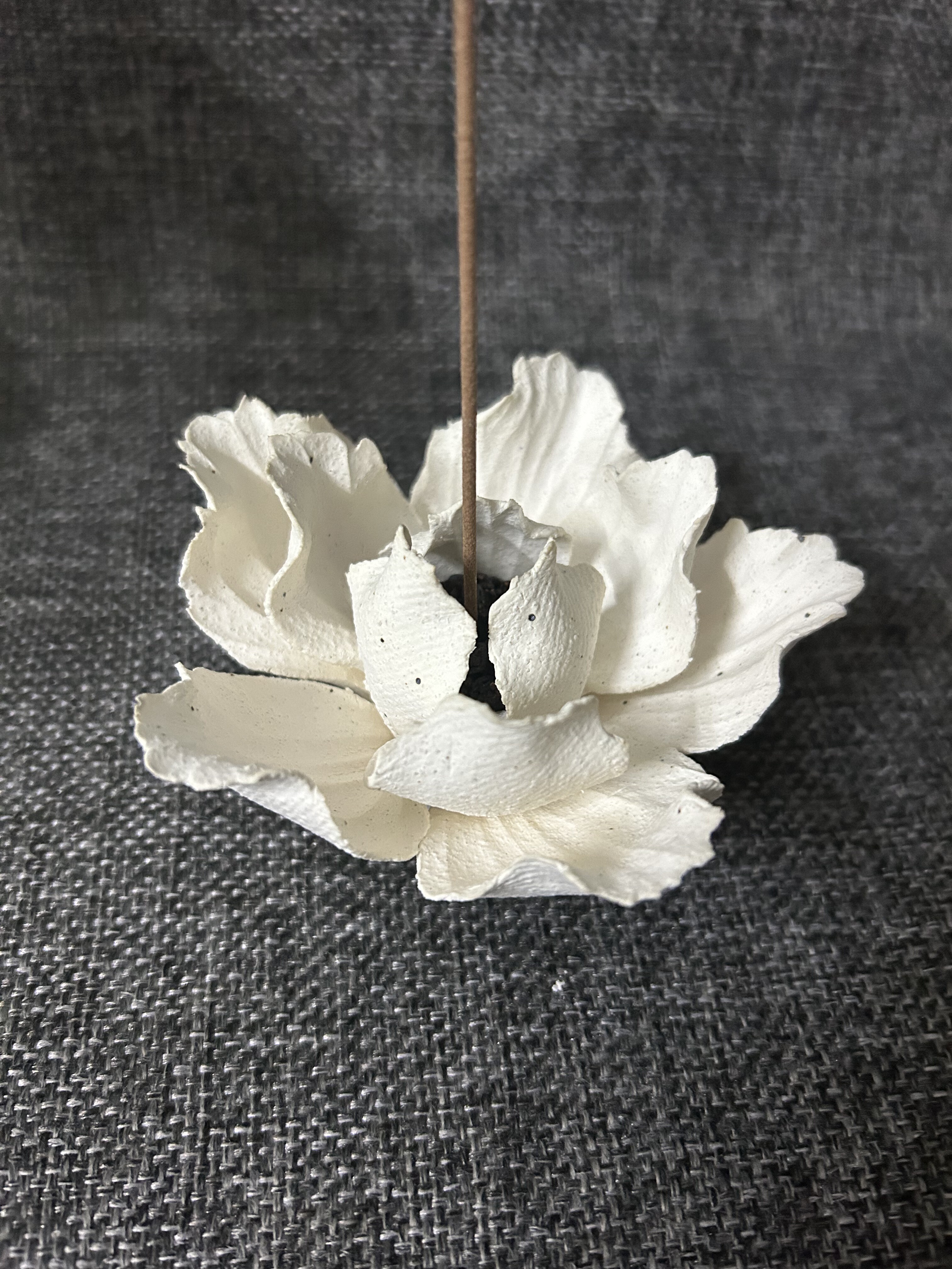 非遗手工捏花陶瓷牡丹花粗陶香插线香扩香