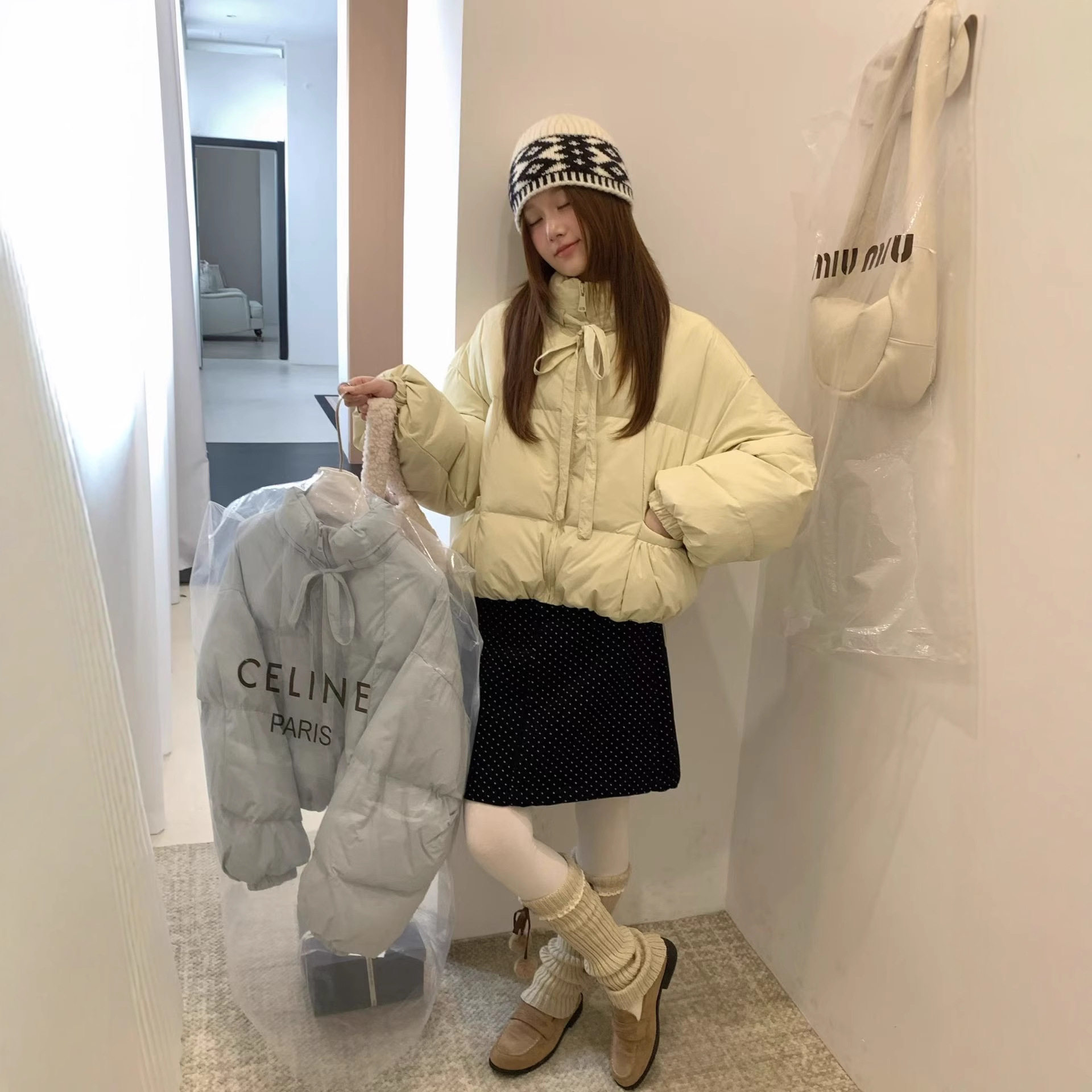 糖果色蝴蝶结立领羽绒服女2025冬季新款甜美时尚白鸭绒面包服外套