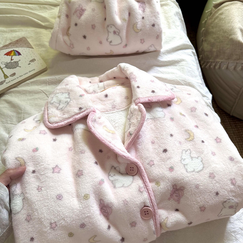 侘町2025年新款月亮小白兔长袖春秋季睡衣法兰绒可外穿家居服套装