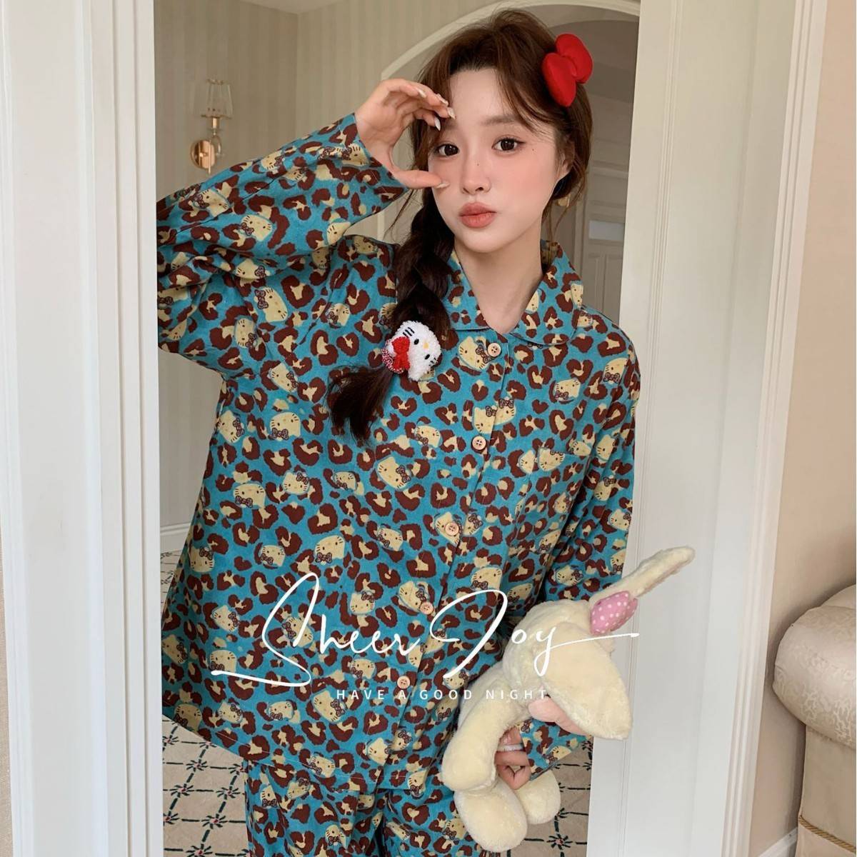 侘町2025秋季新款磨毛柔软亲子款长袖可外穿家居服套装豹纹kitty