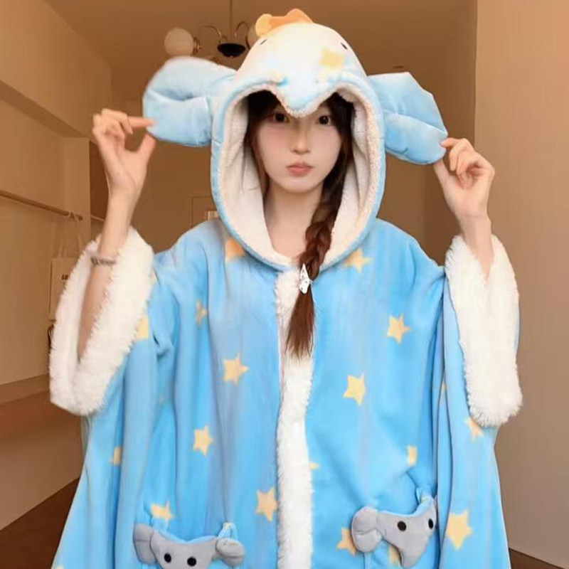 侘町2025年秋冬季新款卡通笨笨大象法兰绒斗篷睡袍女可外穿家居服