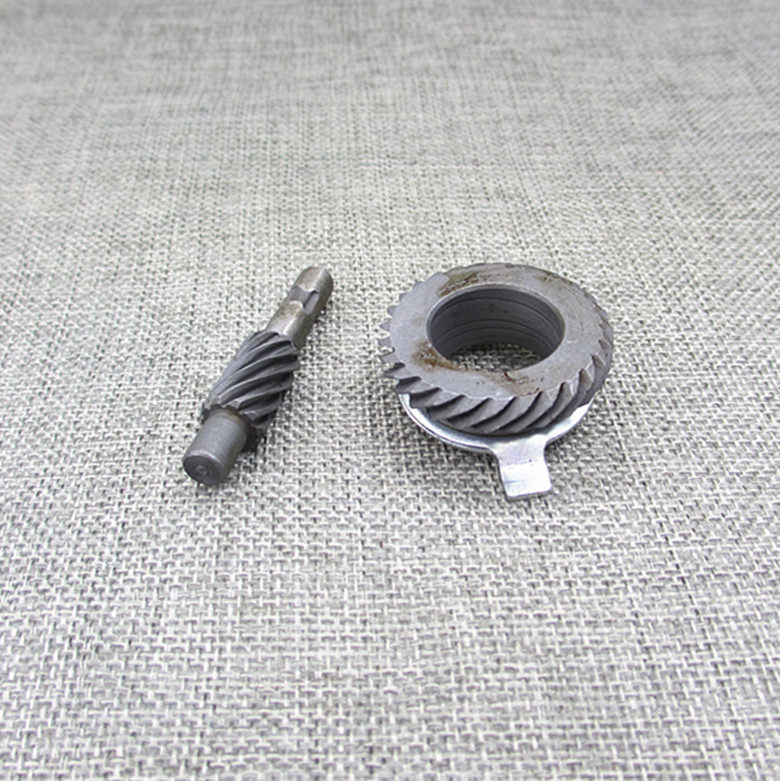 适用雅马哈摩托车JYM125天剑YBR125天戟咪表齿轮仪表计速器里程轮