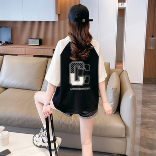 高级感半袖体恤今年流行的女装搭配百褶半身裙的上衣服短袖T恤夏