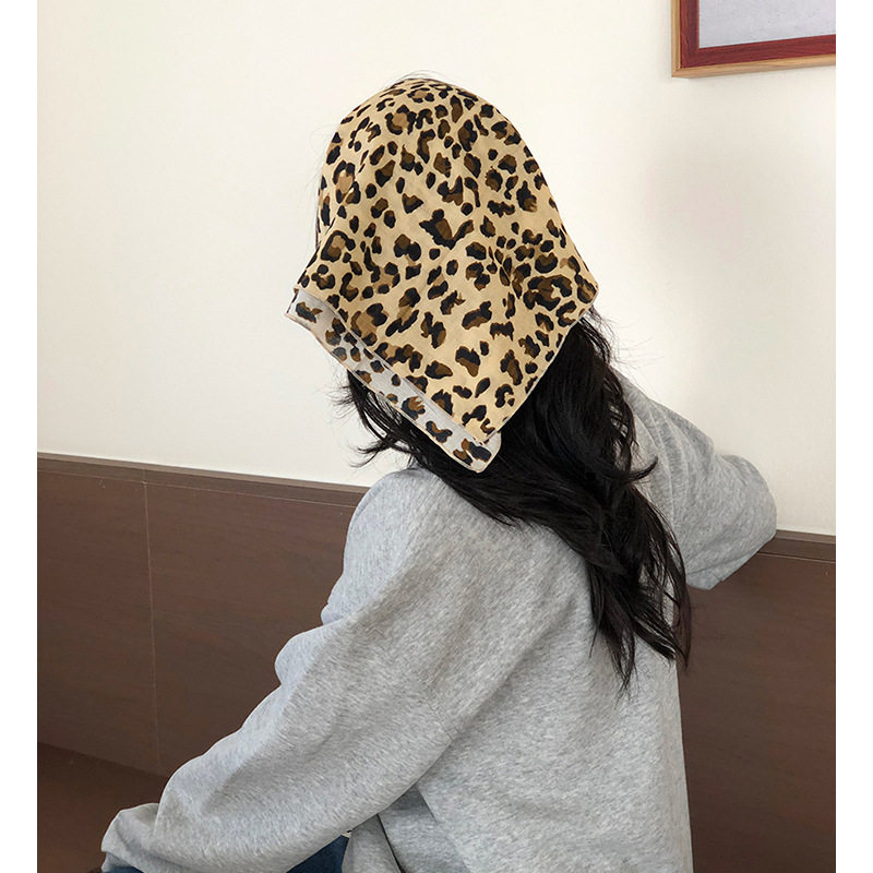 2026春季豹纹小方巾棉麻包头装饰头巾潮女士领巾女围巾/丝巾/披肩,服饰配件/皮带/帽子/围巾,围巾/丝巾/披肩,淘宝优惠券,粉丝福利购,淘宝优惠卷