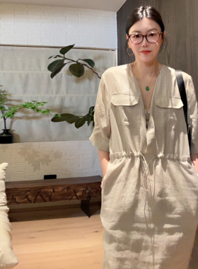 LUNA“TTM 一束间”极简轻薄工装风抽绳收腰连衣裙