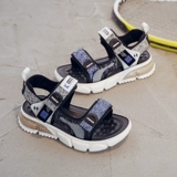 Летние сандалии для мальчиков, детская нескользящая обувь, 2021 года, подходит для подростков, в корейском стиле, мягкая подошва
