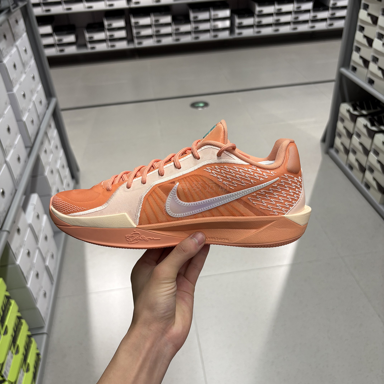 耐克 Nike SABRINA 2 萨布丽娜2 男女运动实战抗扭篮球鞋 FZ1517