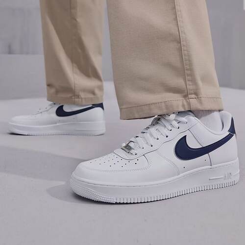 耐克AF1'07男子复古轻便板鞋
