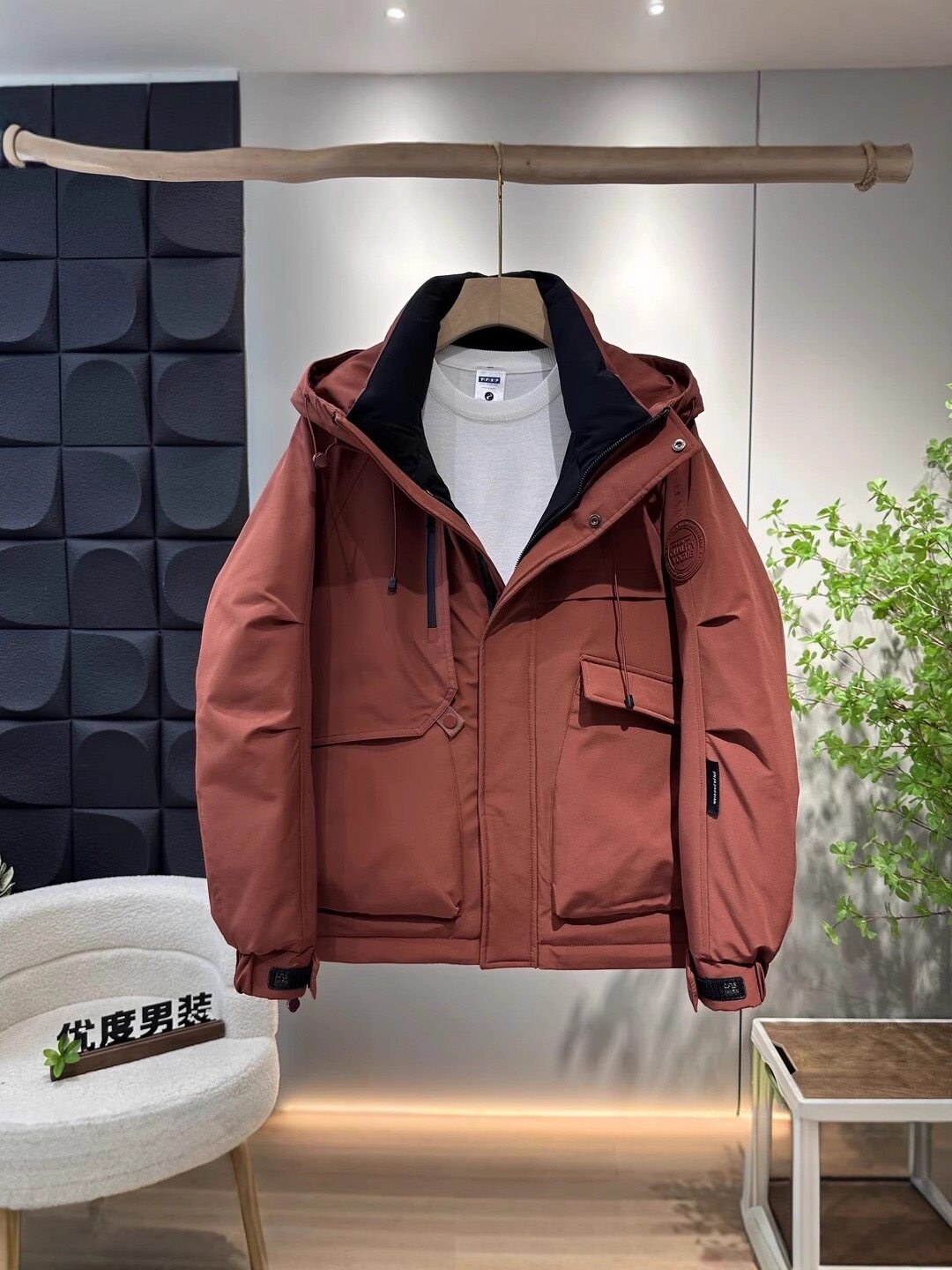 防寒羽绒服男装加厚冬季2025新款潮牌高端美式工装轻薄冲锋衣外套