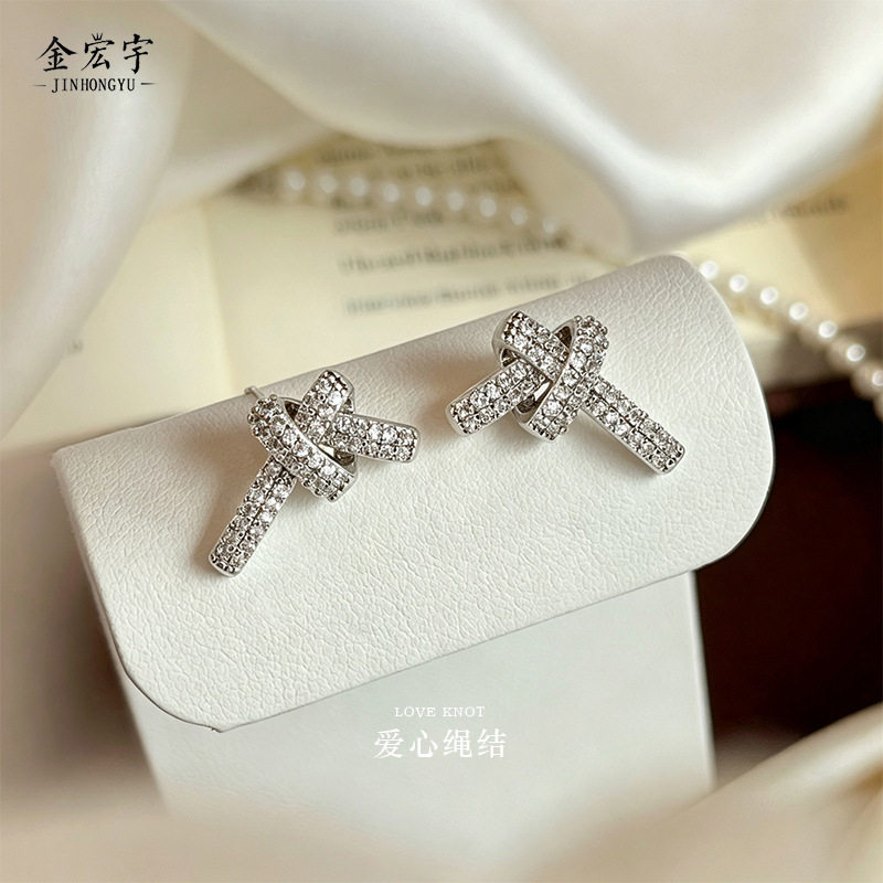 925纯银同心结绳结耳钉女韩版ins爱心耳环轻奢高级感闪锆耳饰批发