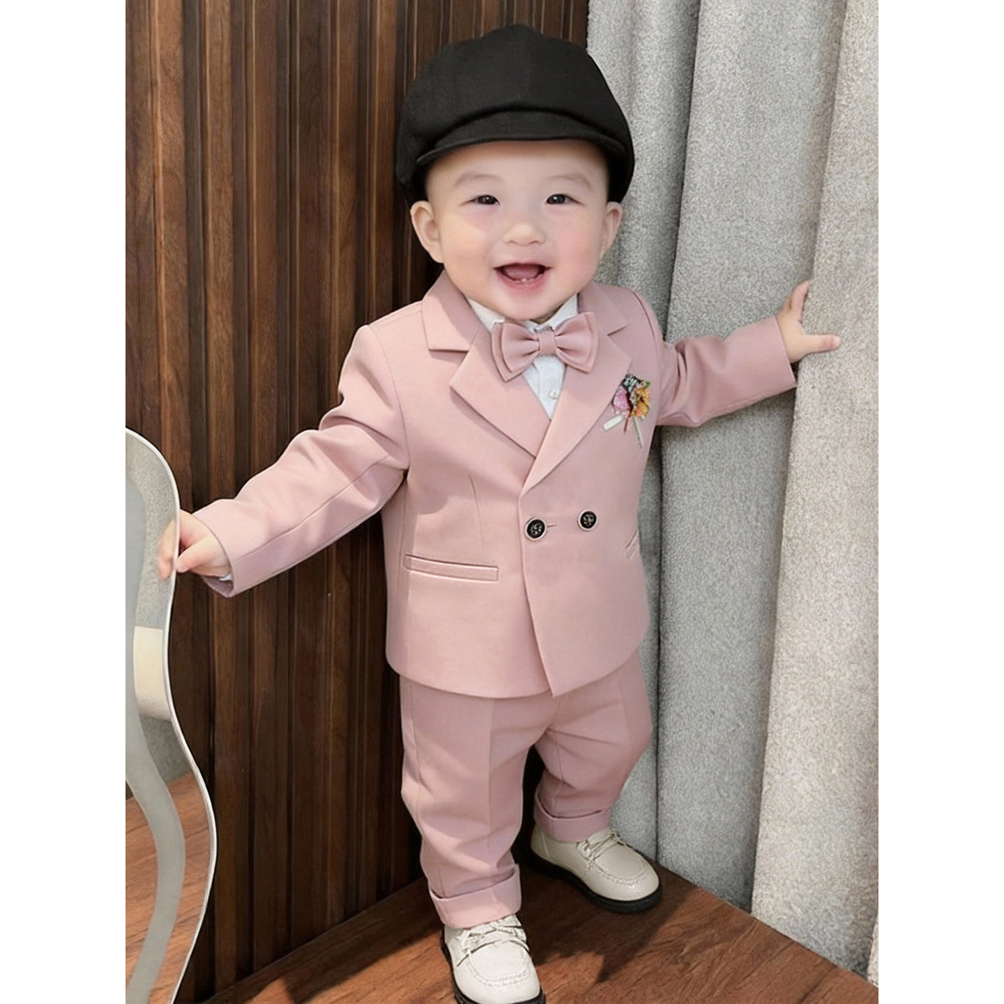 花童男童礼服套装帅气英伦风小男孩西装套装时髦宝宝西服周岁西装